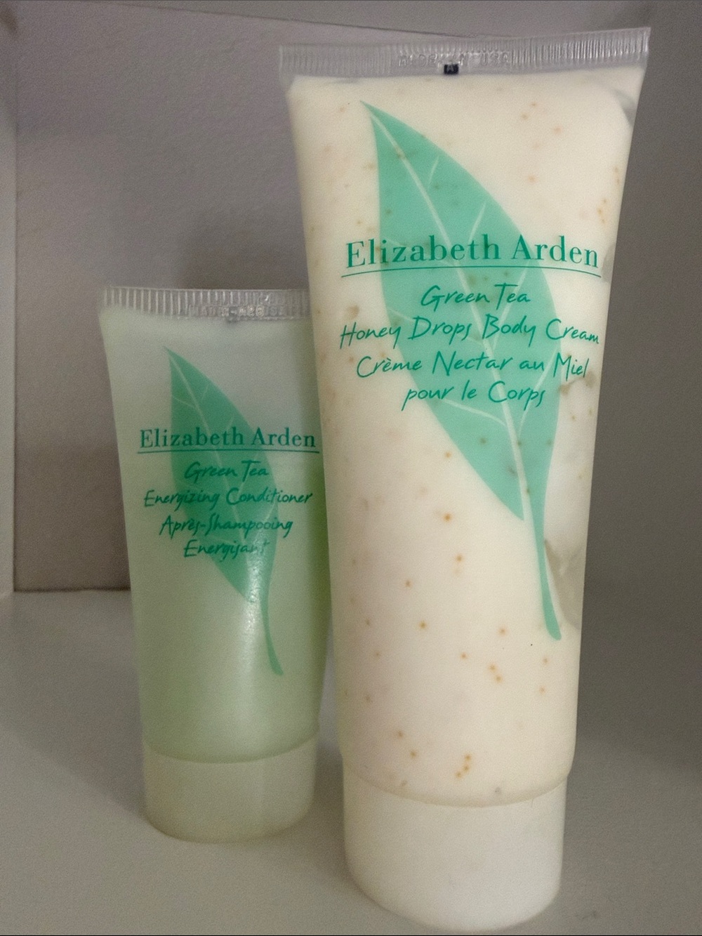 Elizabeth Arden Green Tea Honey Drops Body Cream - and Free Conditioner- New!